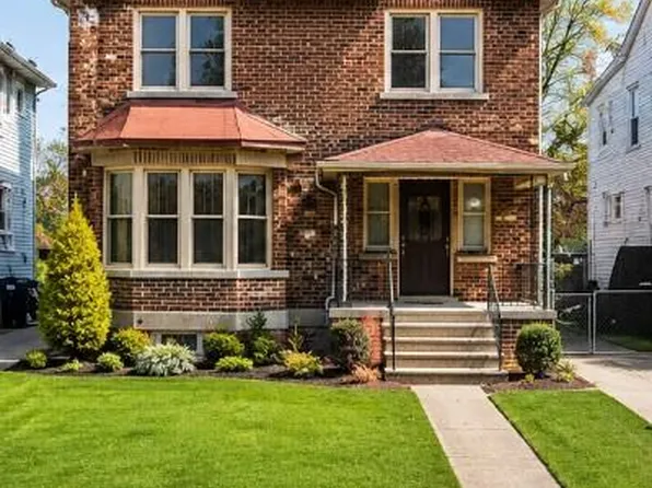 4220 Glendale St, Detroit, MI 48238