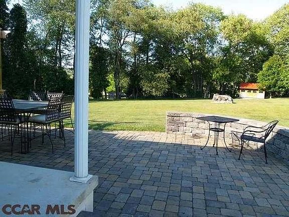 3rd image of 250 Lorinda Ln