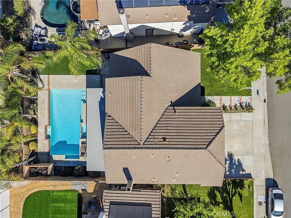 1st image of 20456 Calhaven Dr