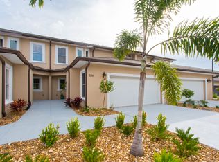836 Date Palm Ln, St Petersburg, FL 33707
