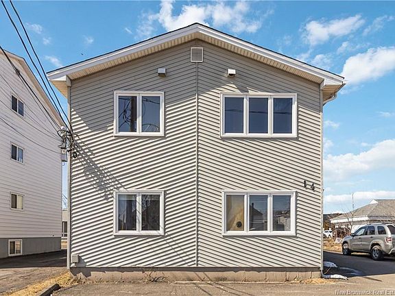 2nd image of 14 Winnipeg St