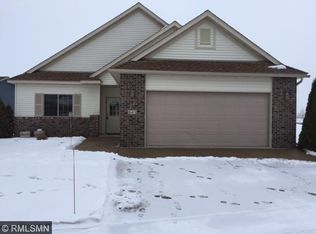 643 Cottonwood Ave, Litchfield, MN 55355