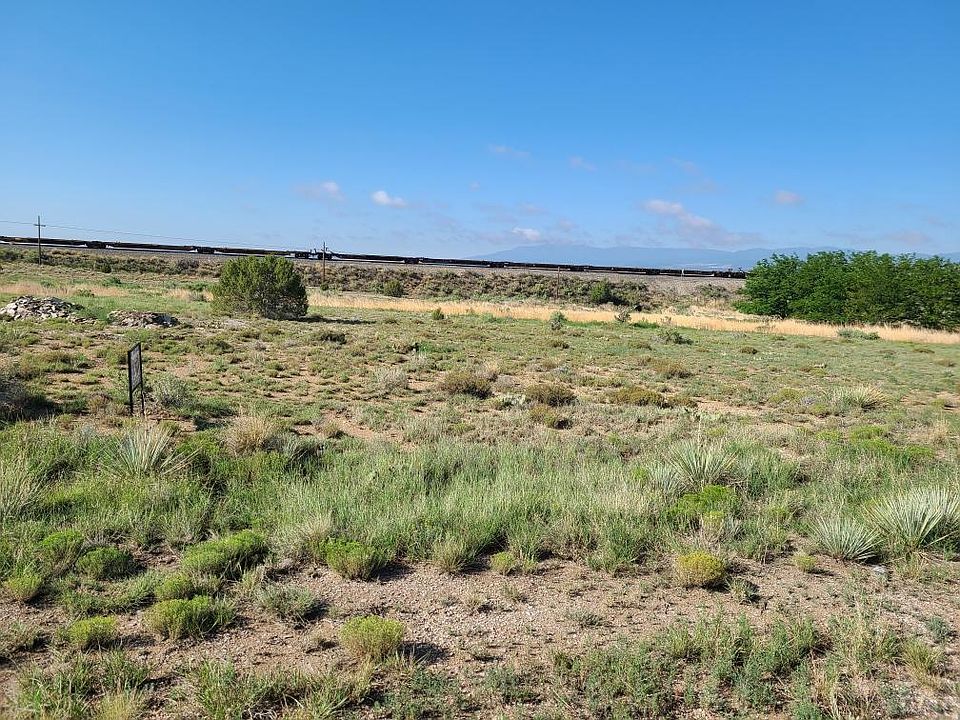 1st image of 1324 W Avenida Del Oro
