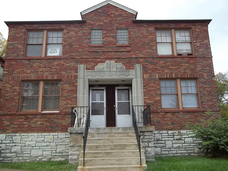 Front Entrance - 4-Family