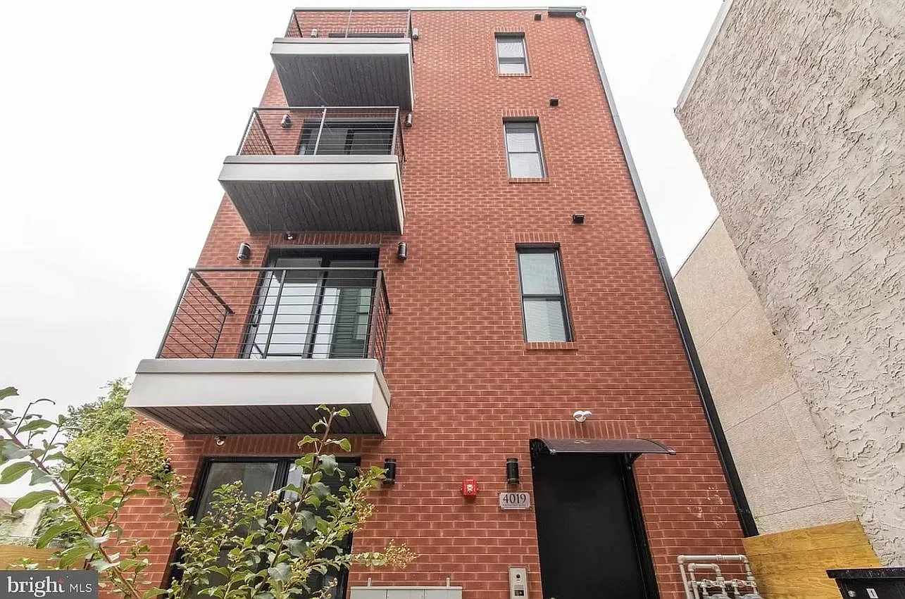 2 bed, 1232 sqft, $1,800 — Photo 1