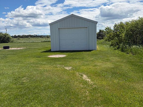 4th image of 6393 E Blair Rd