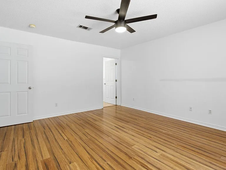 5135 Whitehurst Ln — Photo 18