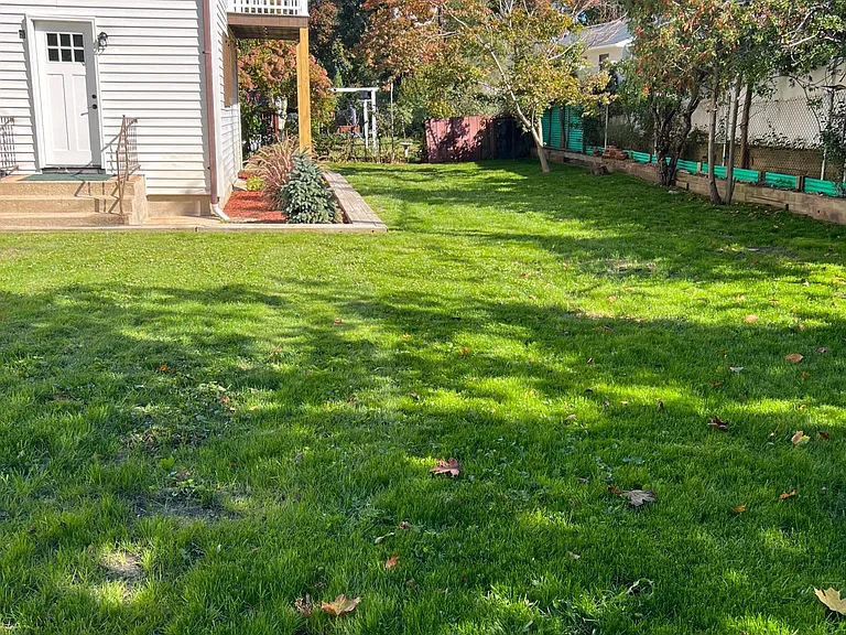 Heilman Ave — Photo 15