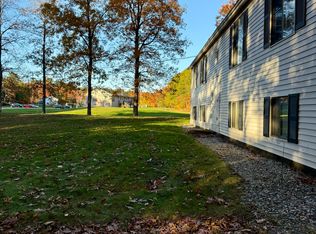 30 Johnson Meadow Rd #A, Hampstead, NH 03841