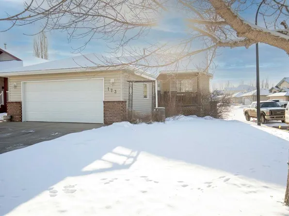 173 N Reichley St, Red Deer, AB T4P 3V7