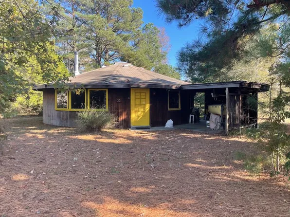 33 Anchor Dr, Montross, VA 22520
