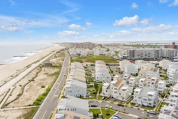 Sold by EXP Realty NYC | media 34