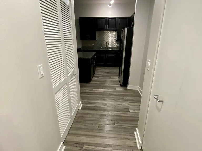 901 W Madison St #912 — Photo 7