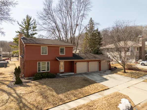 614 19th St NW, Rochester, MN 55901