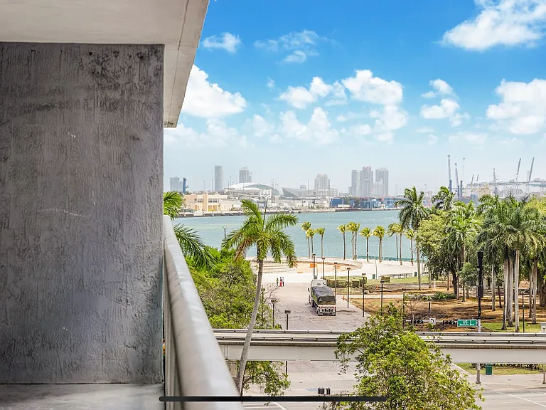 50 Biscayne Blvd #514 — Photo 10
