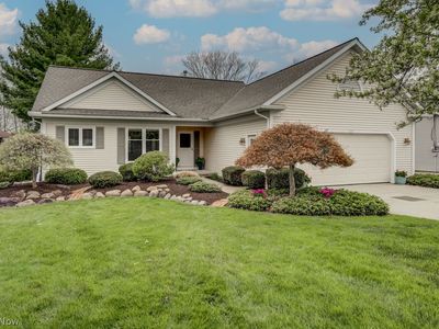109 Mapleridge Rd, Chagrin Falls, OH, 44022
