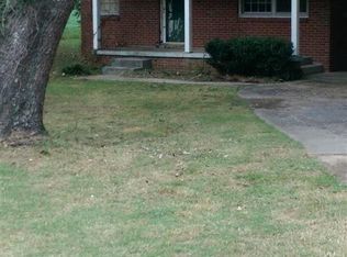 182 Alamo Hwy, Trenton, TN 38382