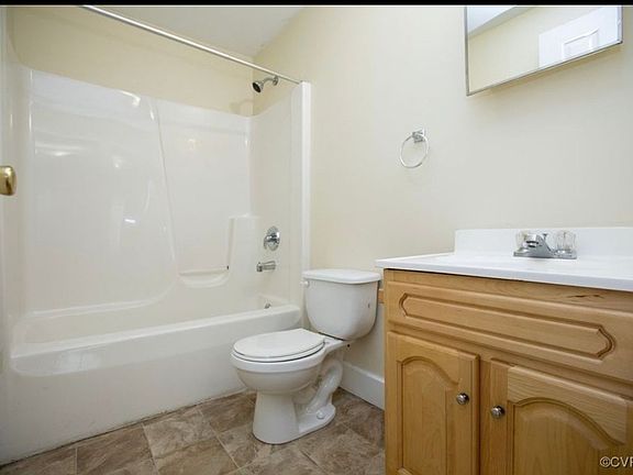 5th image of 407 E 2nd St #A