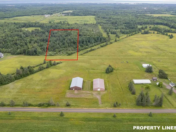 4255 E Valley Brook Rd, Superior, WI 54880