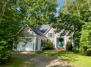 7 Mill Whistle Ln, Camden, ME 04843