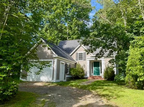 7 Mill Whistle Lane, Camden, ME 04843