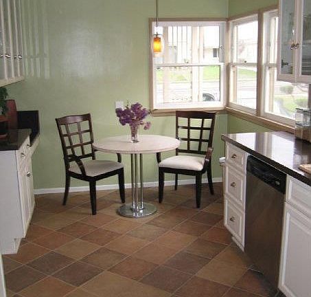 5th image of 3012 W 83rd St