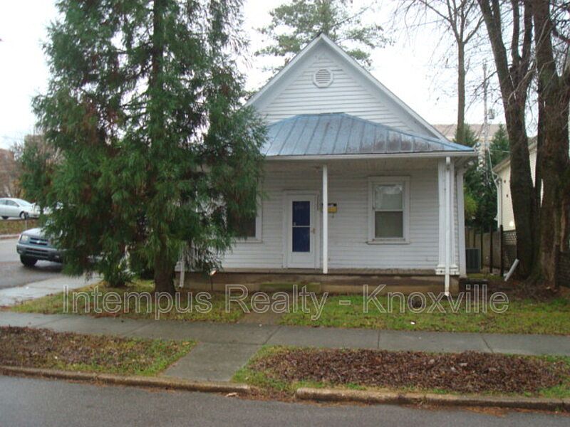 1st image of 2000 Forest Ave