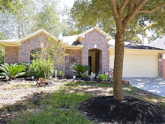 Welcome home to this cozy shaded house with double driveway.