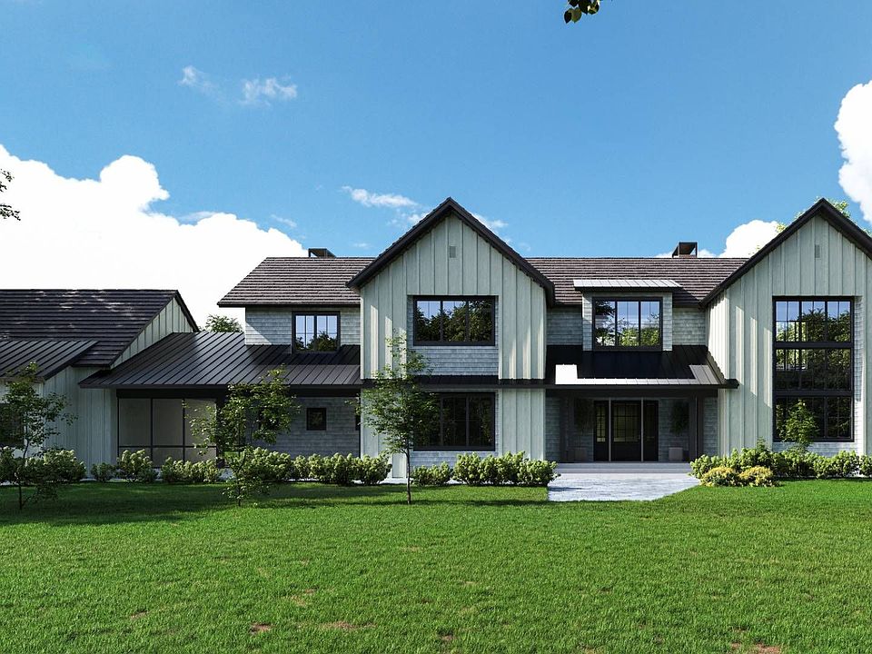 1st image of 126 Noyac Path