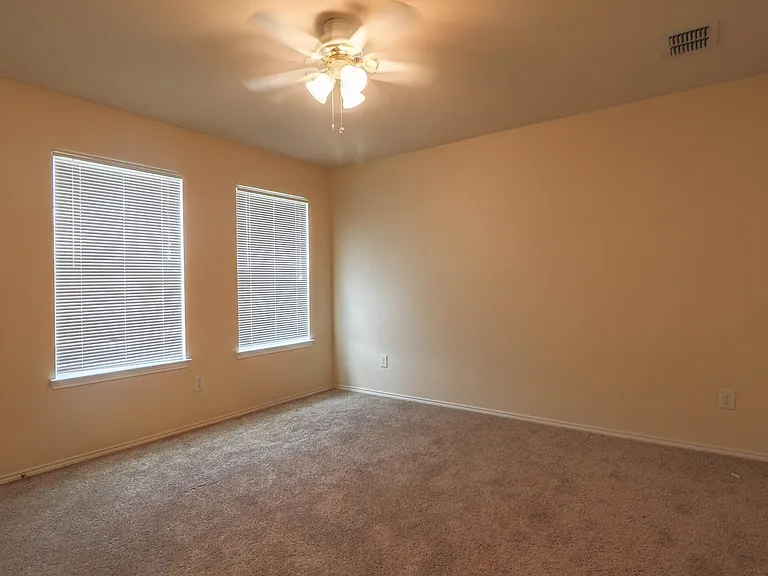 4313 Silverwood Trl — Photo 21