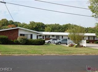 468 Treeside Dr, Akron, OH 44313