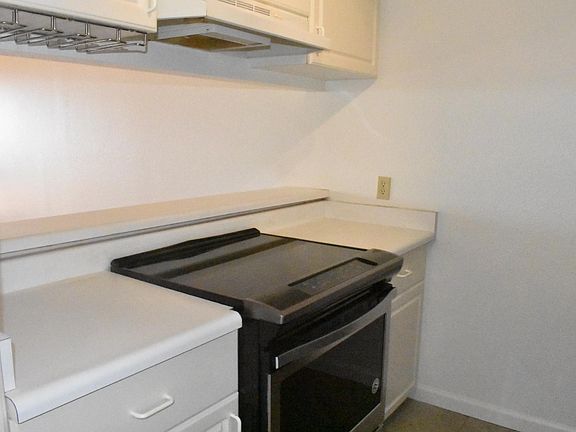 3rd image of 92-1171 Palahia St APT G203