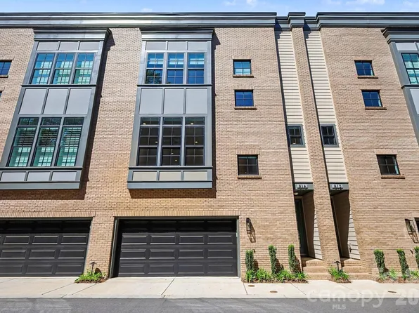 816 Madison Glen Ln, Charlotte, NC 28209