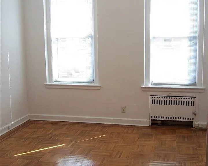 410 Washington St #1 — Photo 4