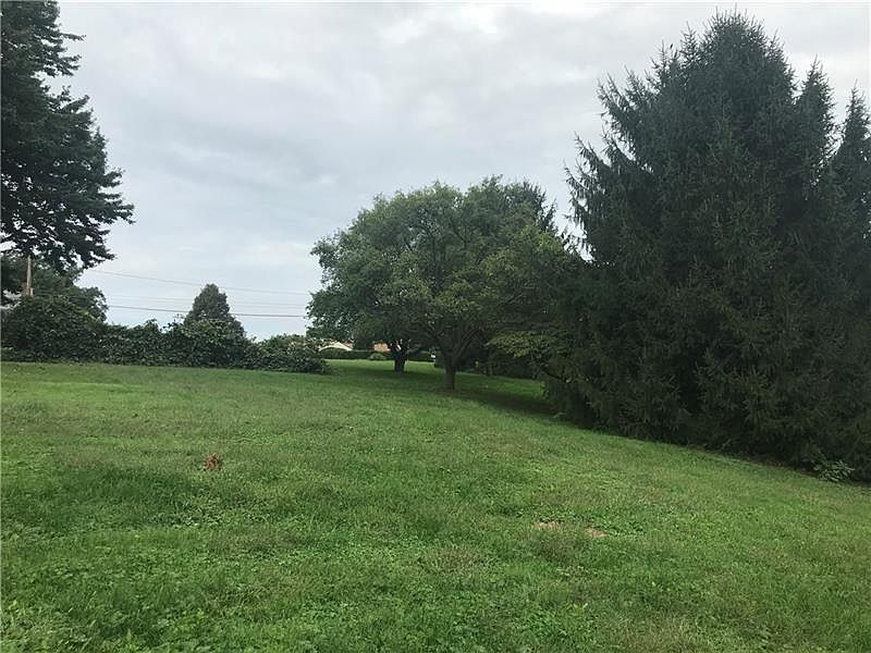2nd image of 0 Charlton Heights Rd