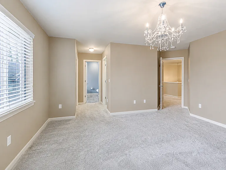 3205 Garnet St SE — Photo 16