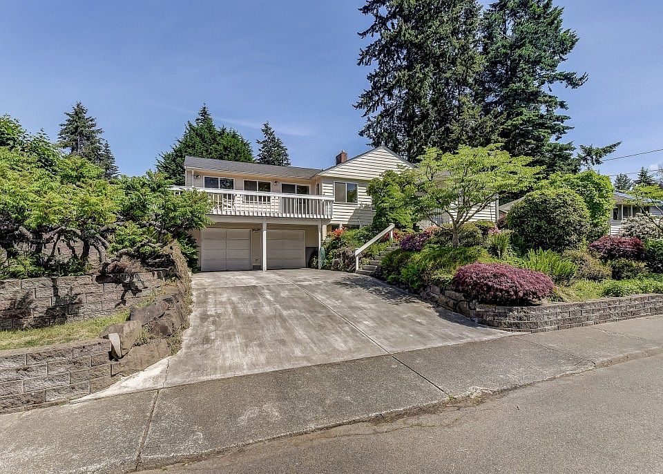 1st image of 22405 60th Ave W