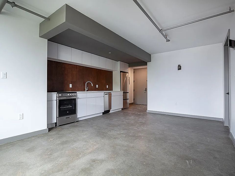 1st image of 410 Tompkins Ave #4H