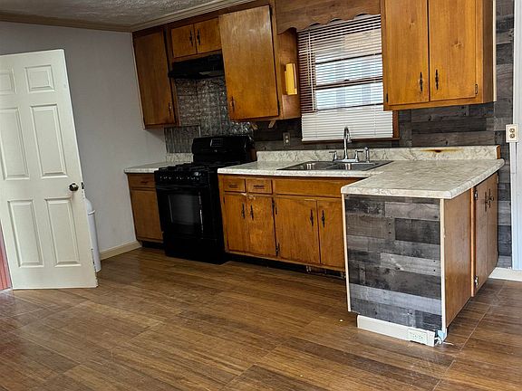 4th image of 562 Johnstonville Rd