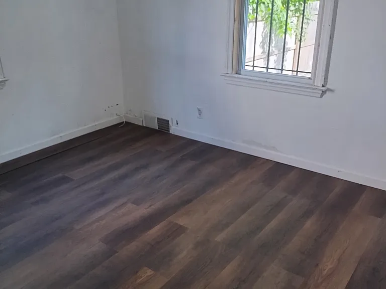 506 Green St — Photo 6