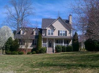 8600 Kelly Lee Dr, Stokesdale, NC 27357