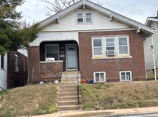 5965 Arsenal St, Saint Louis, MO 63139