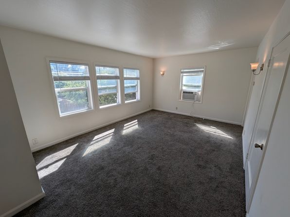 1587 2nd Ave #1