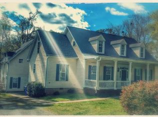 212 Laurel Ave, Carrboro, NC 27510
