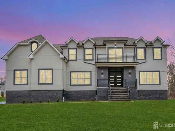 131B Dutch Rd, East Brunswick, NJ 08816