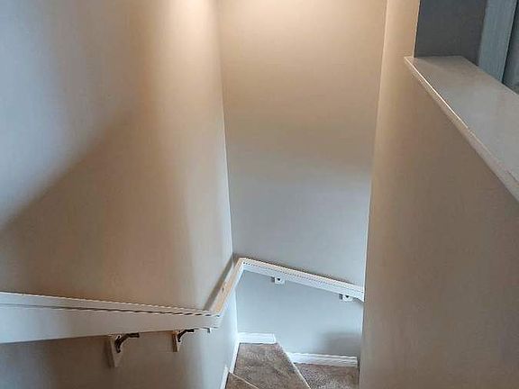 5th image of 4689 Albulet Dr #1
