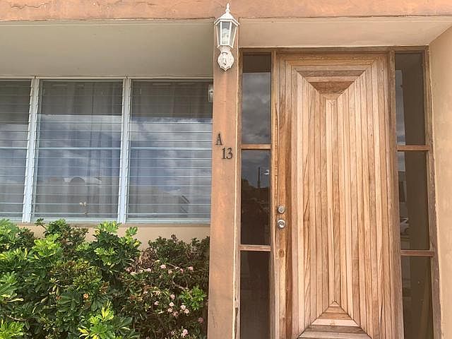 2nd image of 13 Calle A