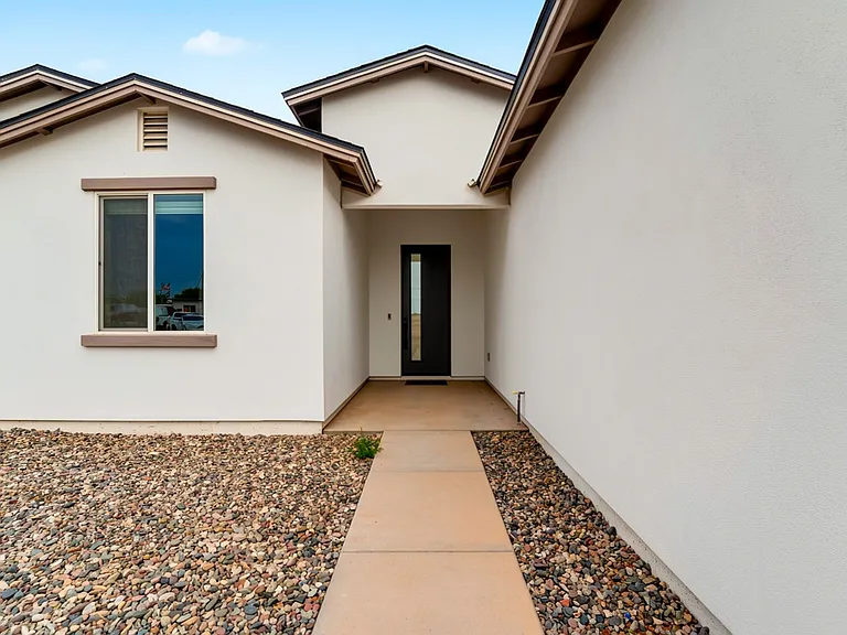 5541 E Santa Rita Dr — Photo 2