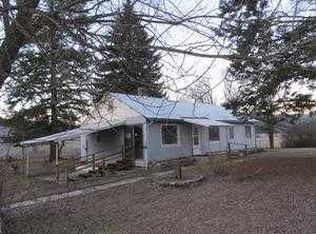 2275 Cedonia Addy Rd, Addy, WA 99101