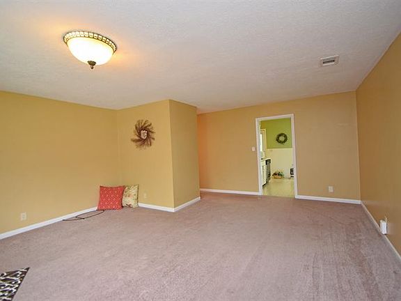 4th image of 2965 Aries Ct